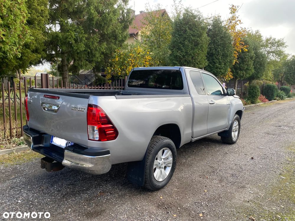 Toyota Hilux 4x4 Extra Cab Comfort - 6