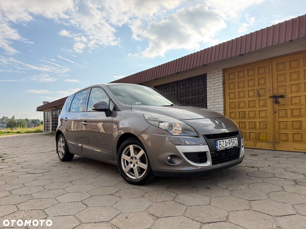 Renault Scenic 2.0 16V 140 CVT Luxe - 16
