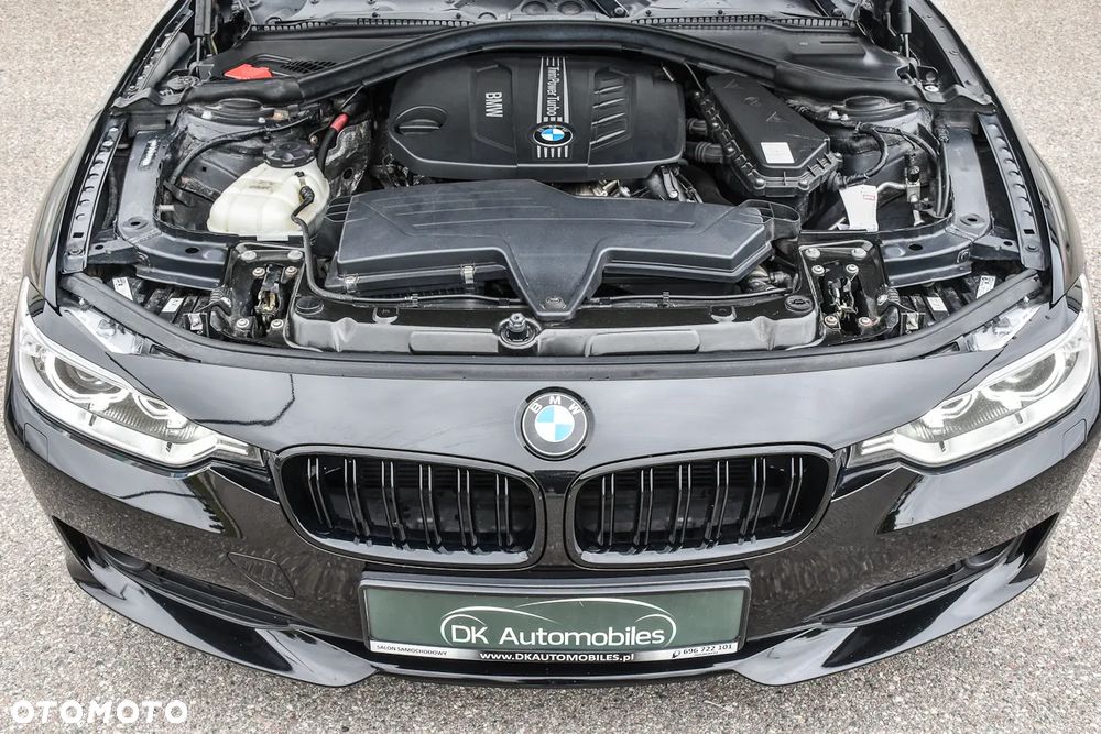 BMW Seria 3 318d Blue Performance Sport Line - 38