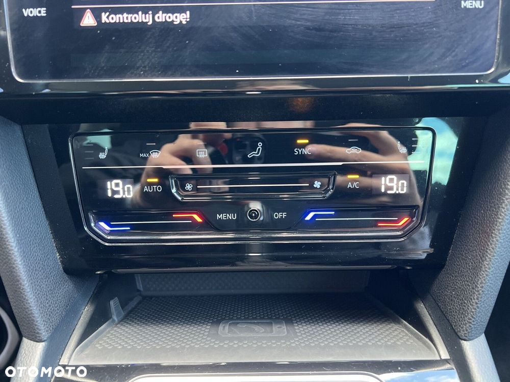 Volkswagen Passat Variant - 21