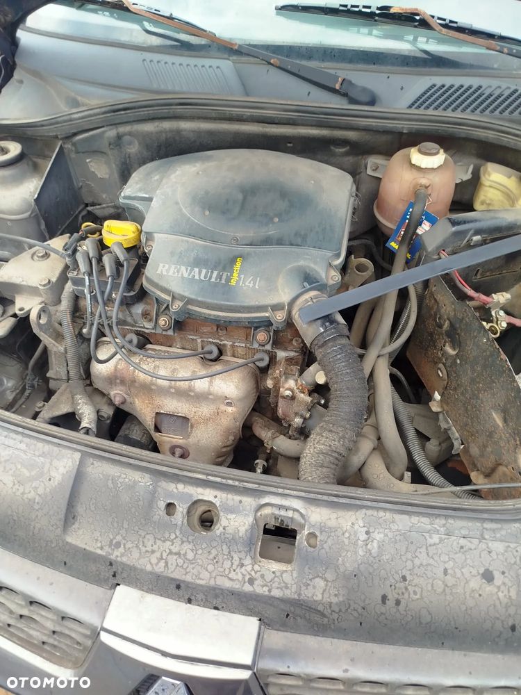 Renault Thalia na części. - 4