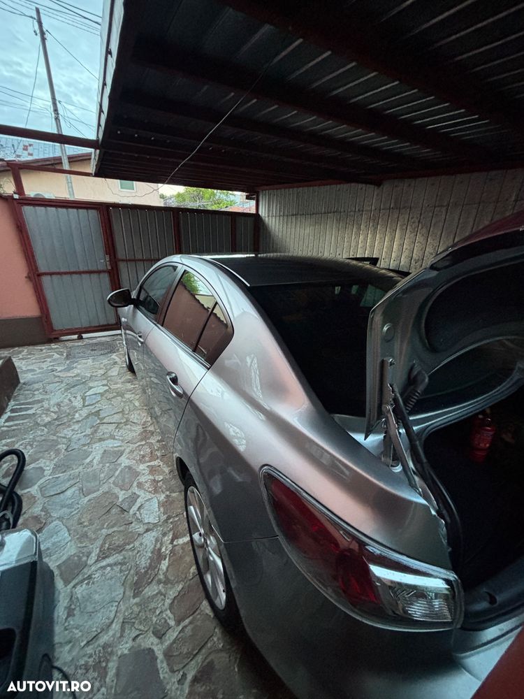 Mazda 3 2.0 MZR DISI Edition - 3