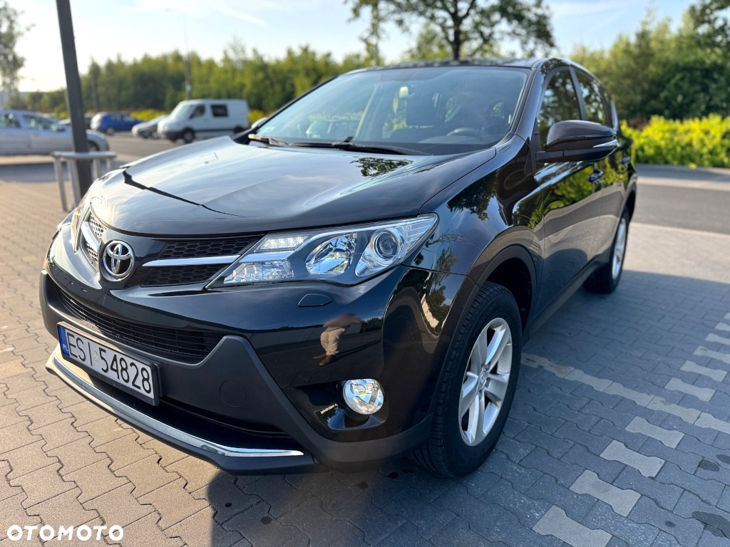 Toyota RAV4 - 4