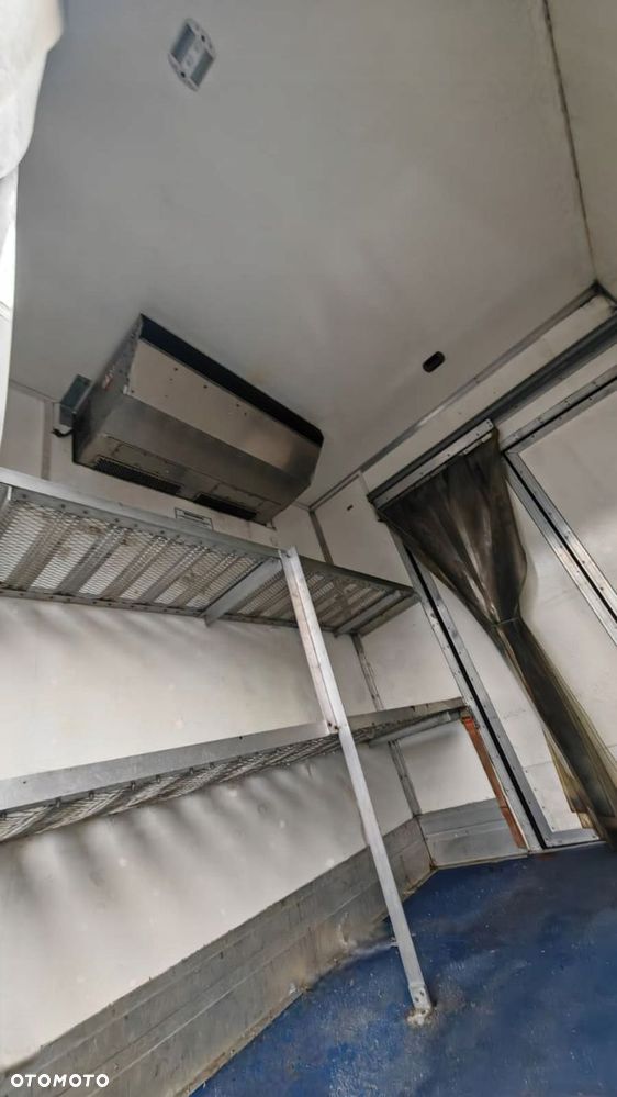 ZABUDOWA CHŁODNIA długość 9,10m szerokość 2,60m wysokość 2,66m podram 0,86m - 7