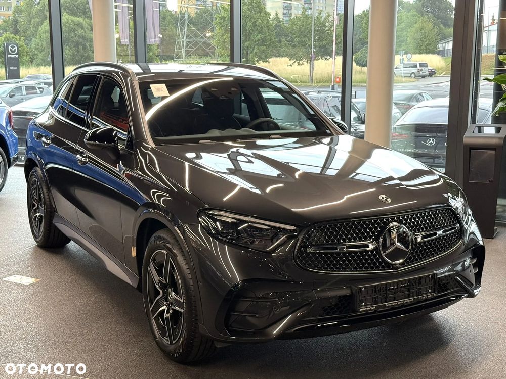 Mercedes-Benz GLC - 4