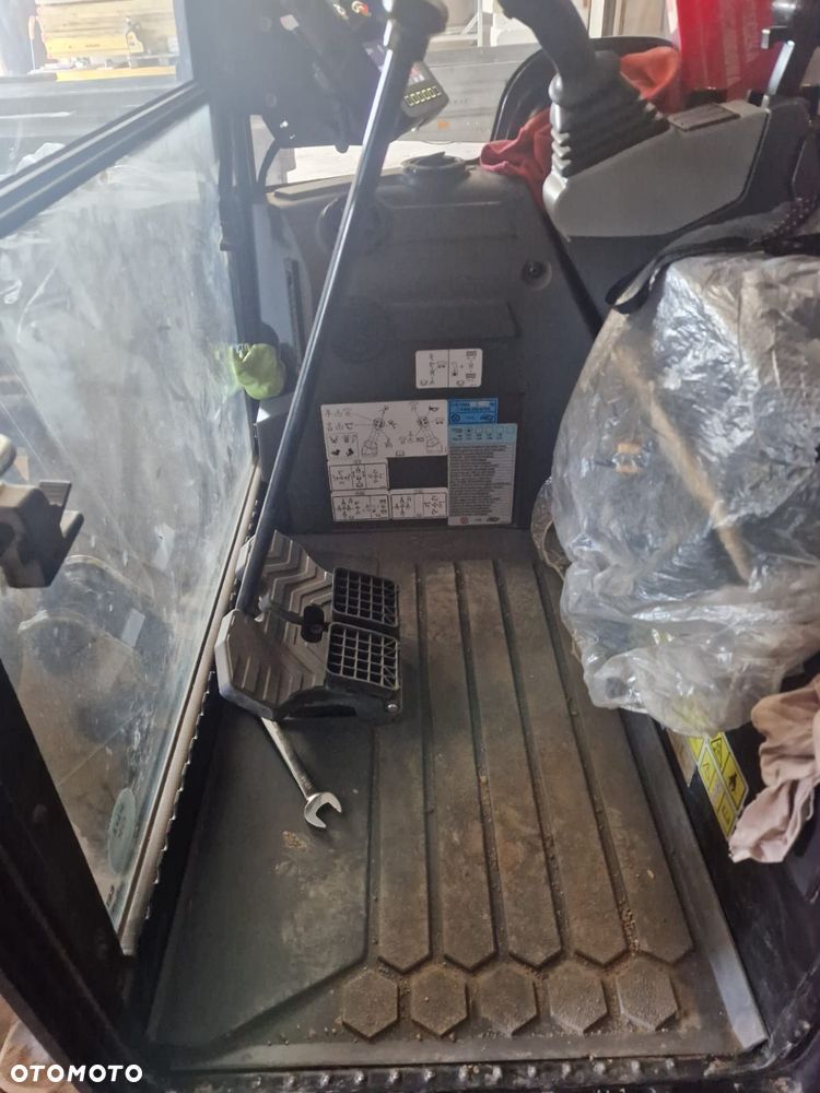 Caterpillar 301.8 - 7