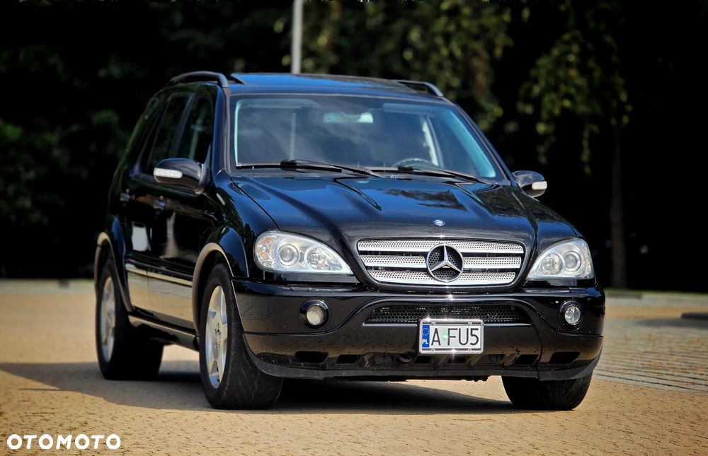 Mercedes-Benz ML 55 AMG - 3