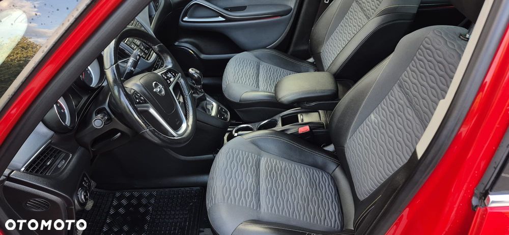 Opel Zafira - 9