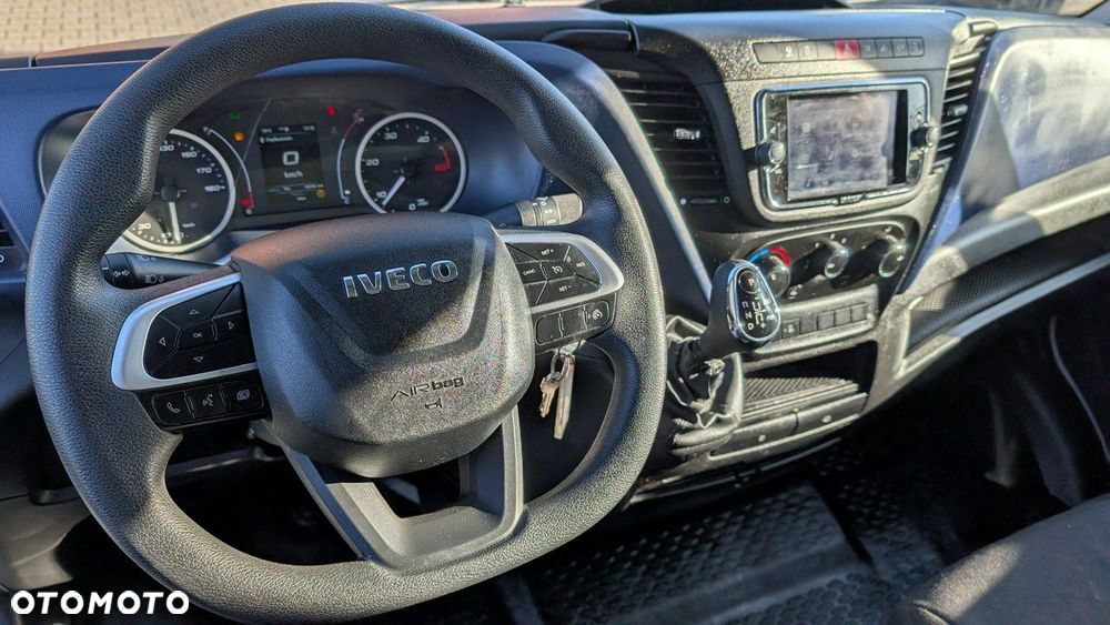 Iveco Daily 35C14 - 12