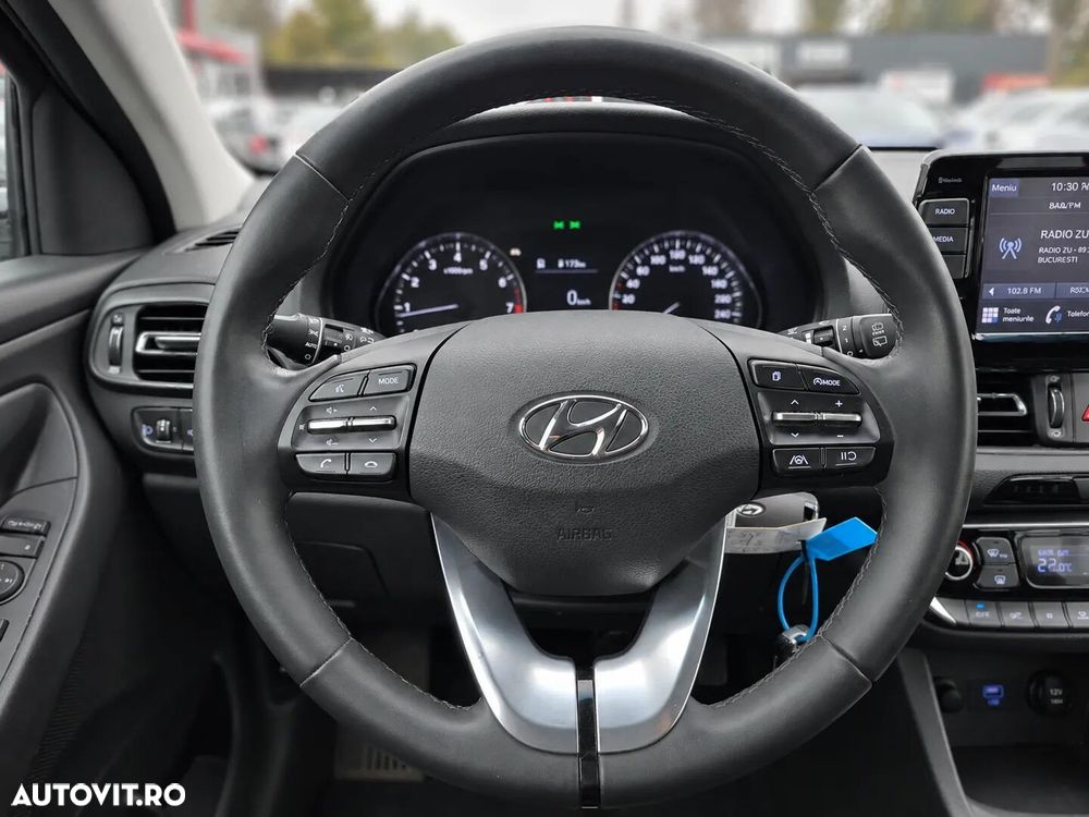 Hyundai i30 - 12