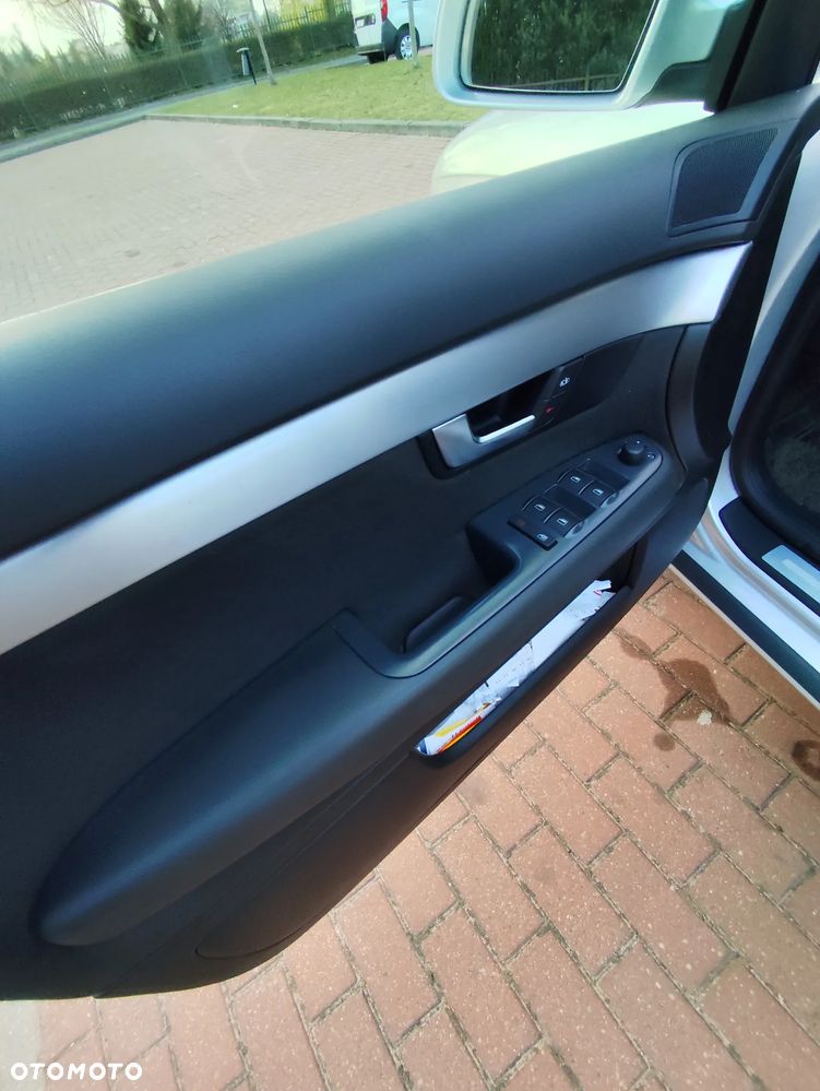 Audi A4 Avant 1.8 T - 17