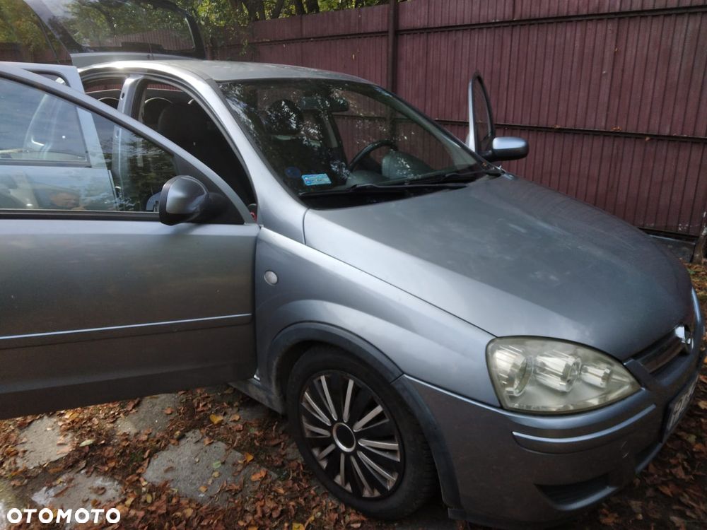 Opel Corsa - 4