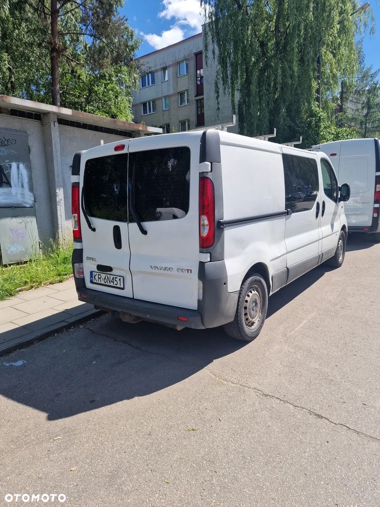 Opel Vivaro - 4