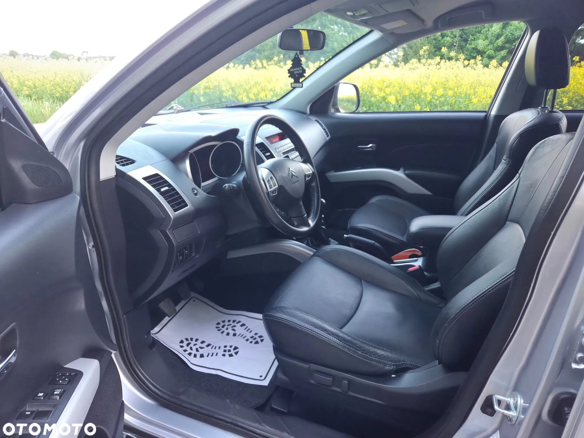 Citroën C-Crosser 2.2 HDi Exclusive - 13