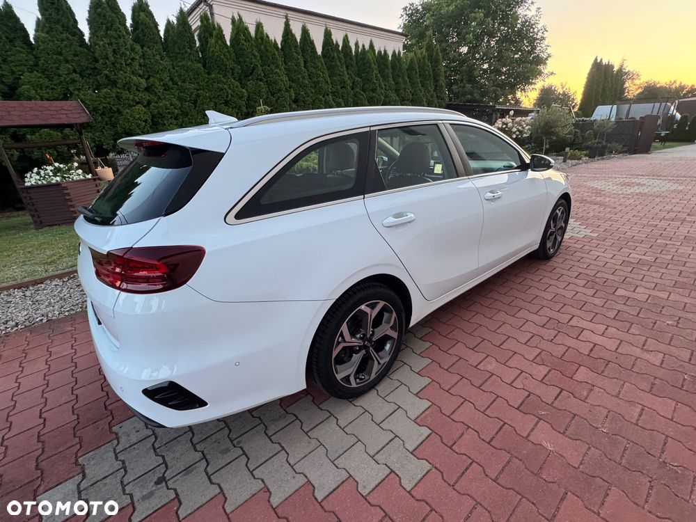 Kia Ceed - 15
