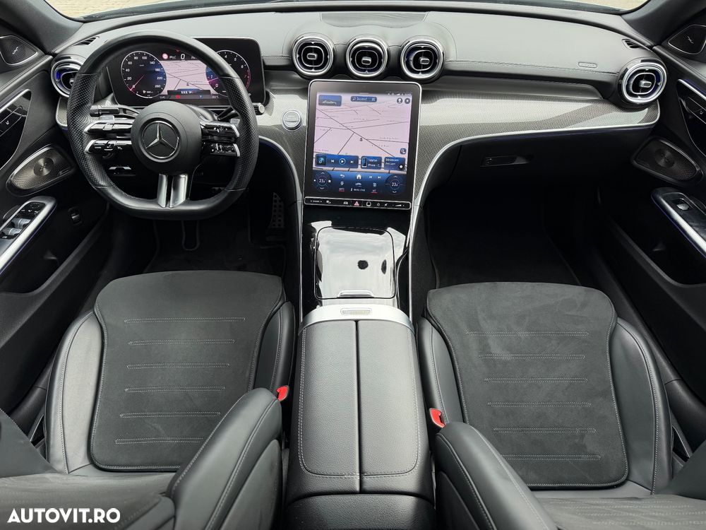 Mercedes-Benz C 300 4MATIC 9G-TRONIC AMG Line - 12