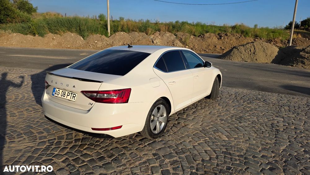 Skoda Superb - 8