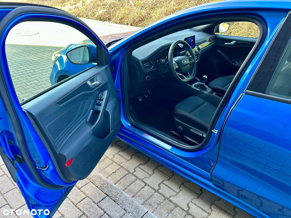 Ford Focus 1.5 EcoBoost STart-Stopp-System ST-LINE - 16