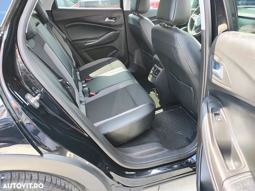 Opel Grandland X 1.2 Start/Stop Business INNOVATION - 7