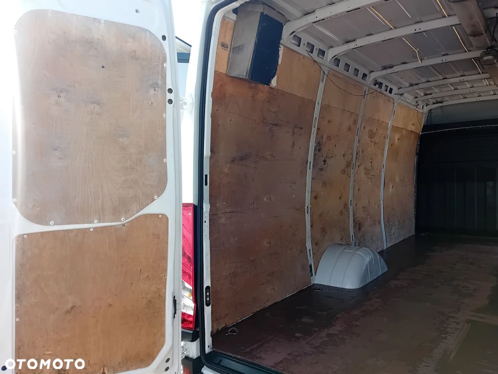 Iveco Daily - 10
