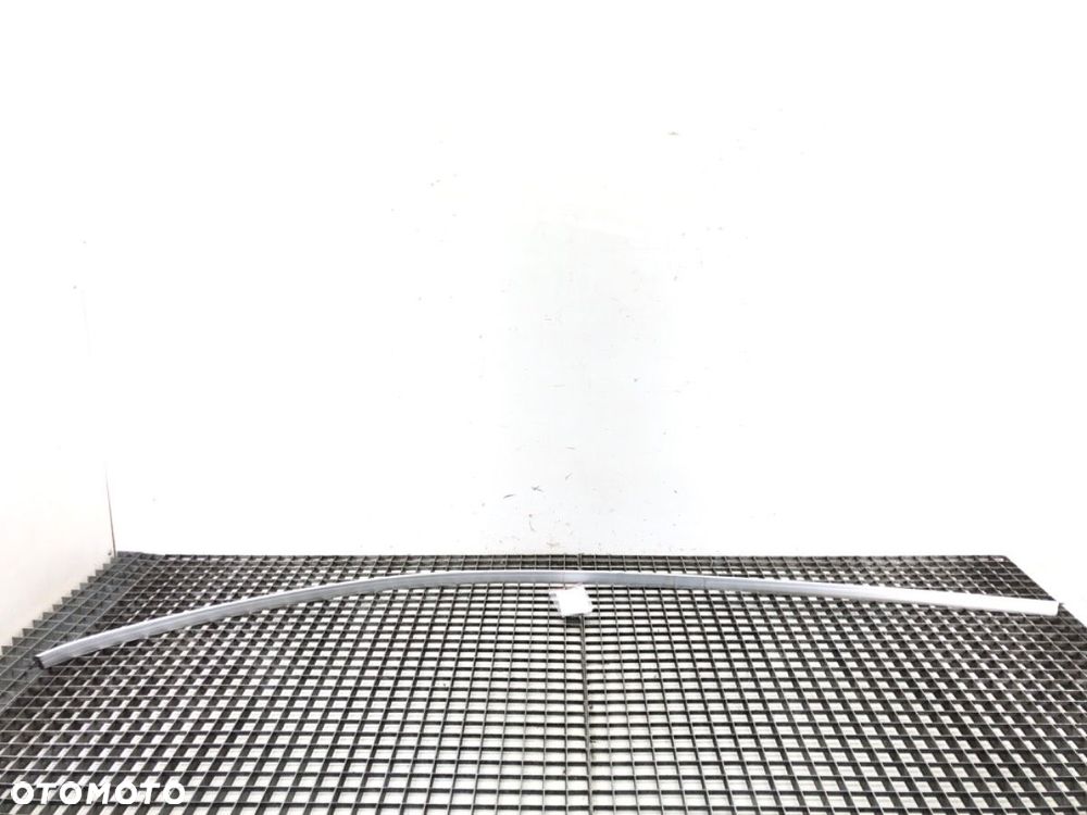 LISTWA KAROSERYJNA LEWA CHROM - 221.00 PLN - PORSCHE CAYENNE (9PA) 2002 - 2010 S 4.5 250 kW [340 KM] - 1