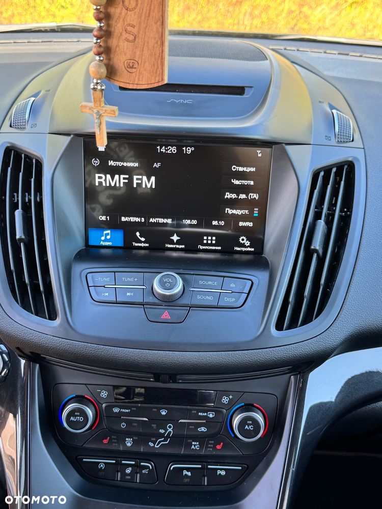 Ford Kuga - 17