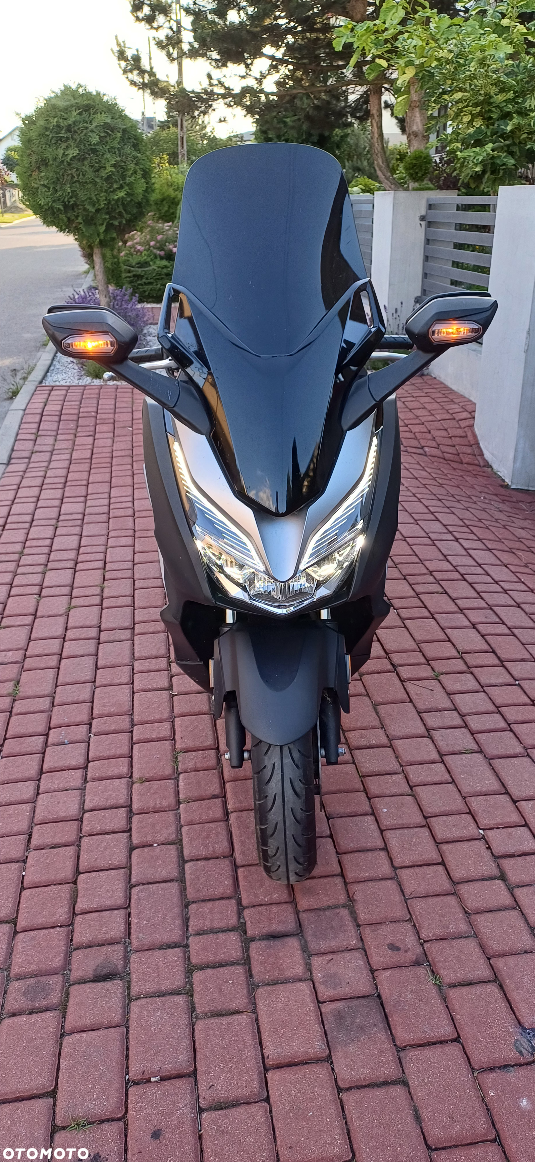 Honda NSS - 4