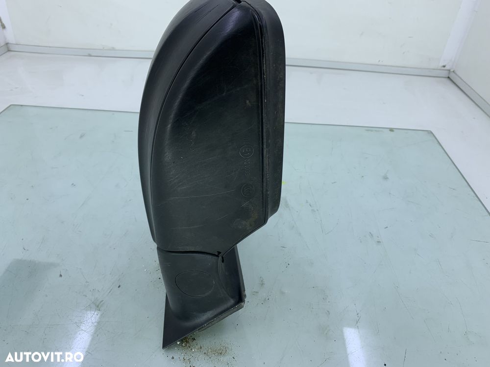 Dezmembrez Oglinda stanga de pe Mercedes-Benz VITO 2010-2015 - 4