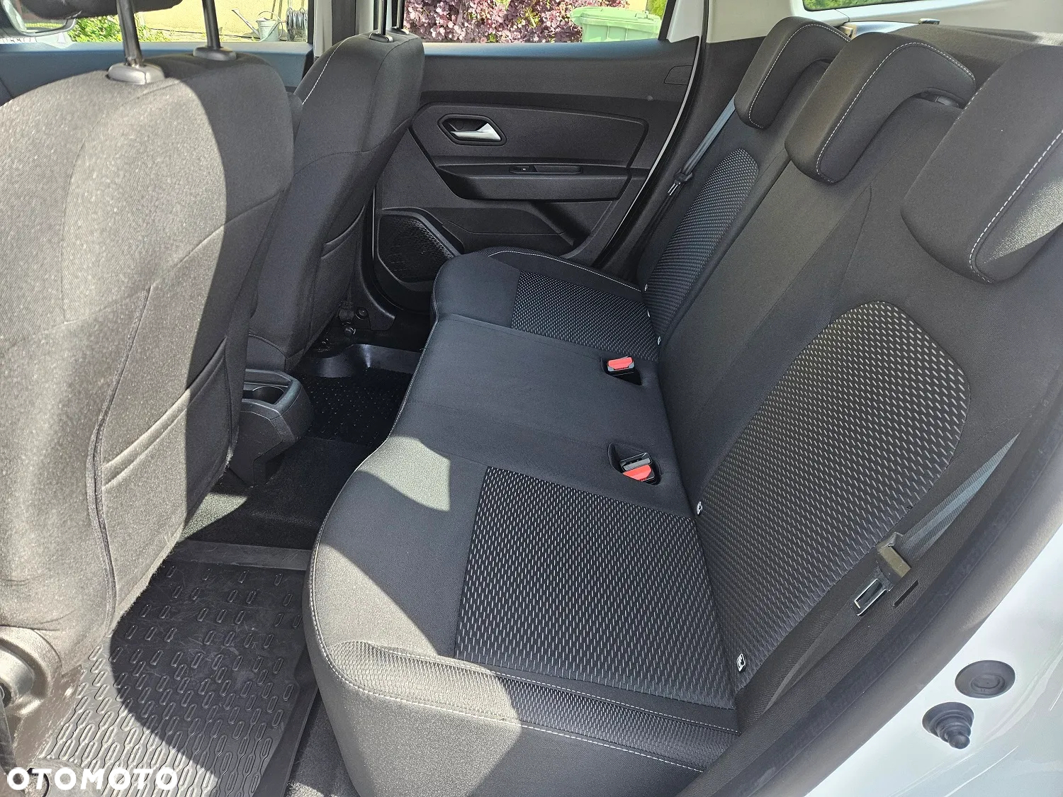 Dacia Duster 1.3 TCe FAP Comfort 4WD - 6