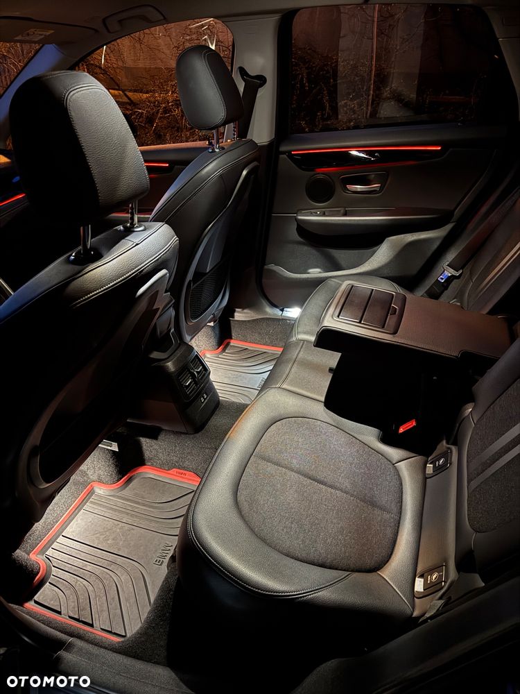 BMW Seria 2 218d Sport Line - 17