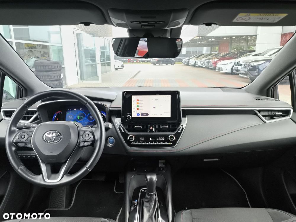 Toyota Corolla - 11