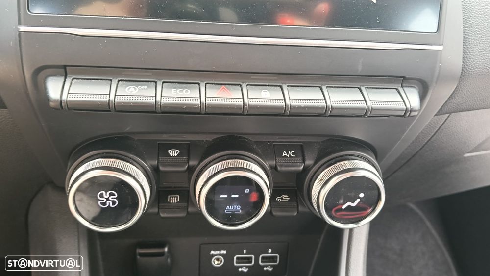Renault Captur TCe 140 GPF INTENS - 11
