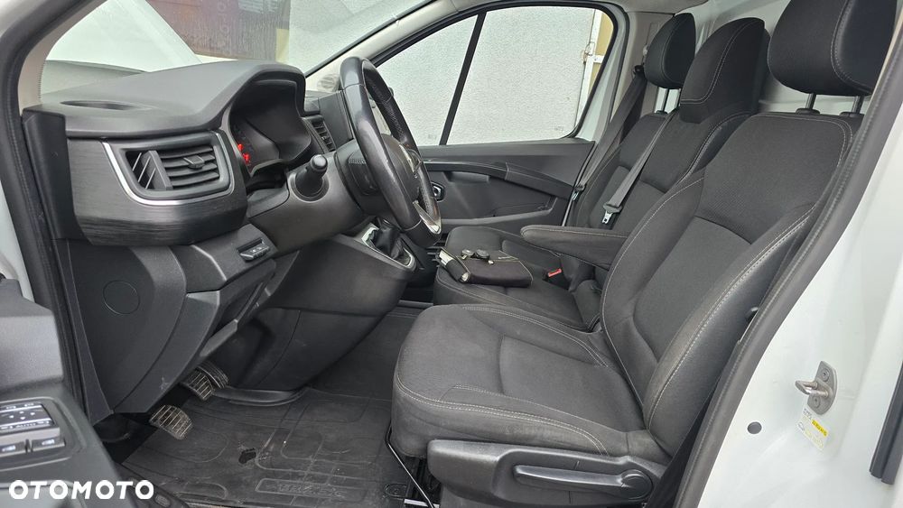 Renault Trafic - 27