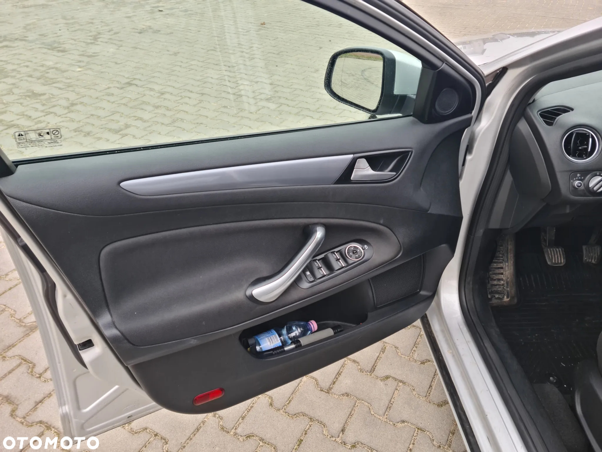 Ford Mondeo 2.0 Titanium - 11