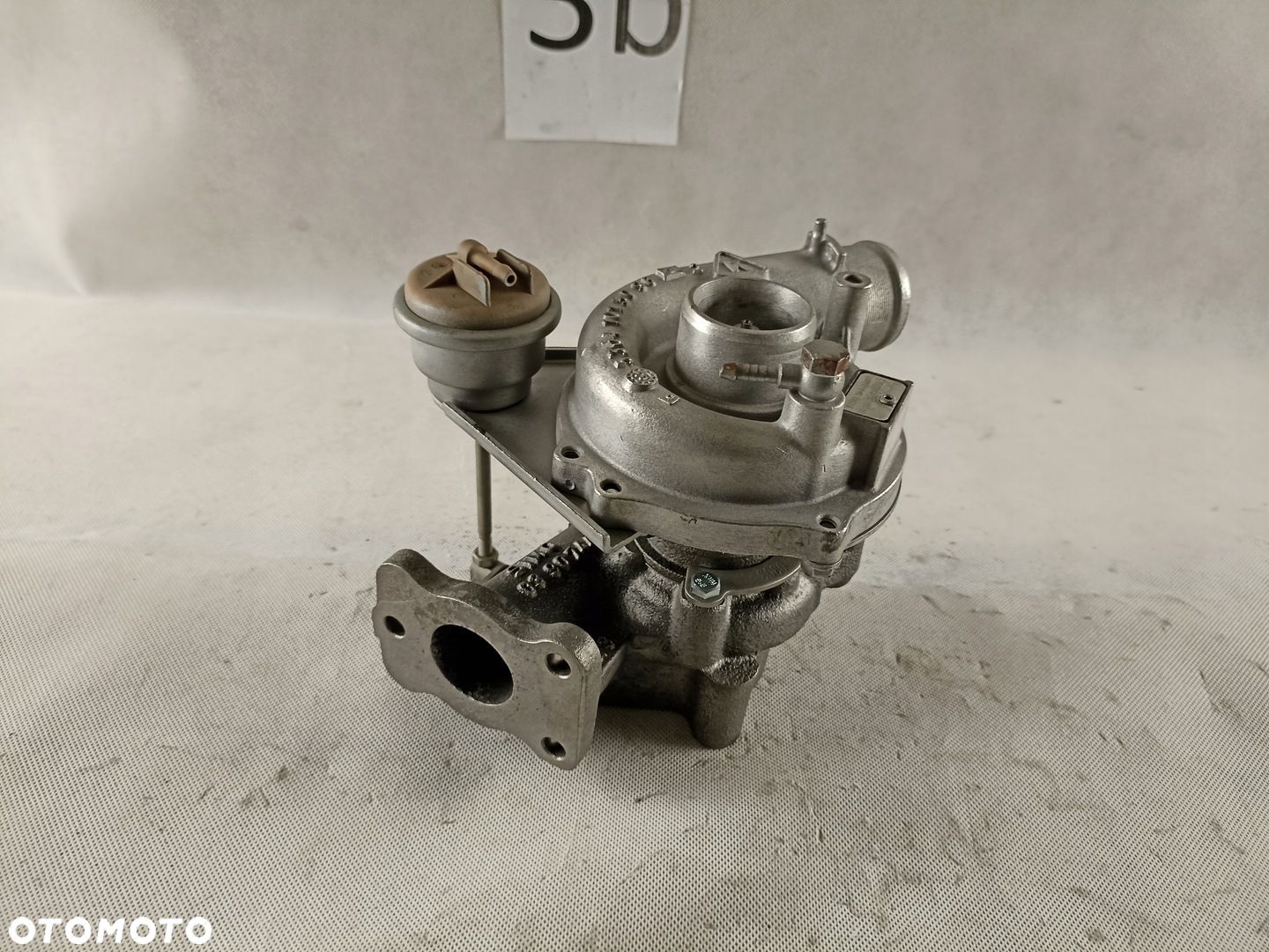 Citroen 2.0 HDI silnika 5303990023 TURBINA - 1