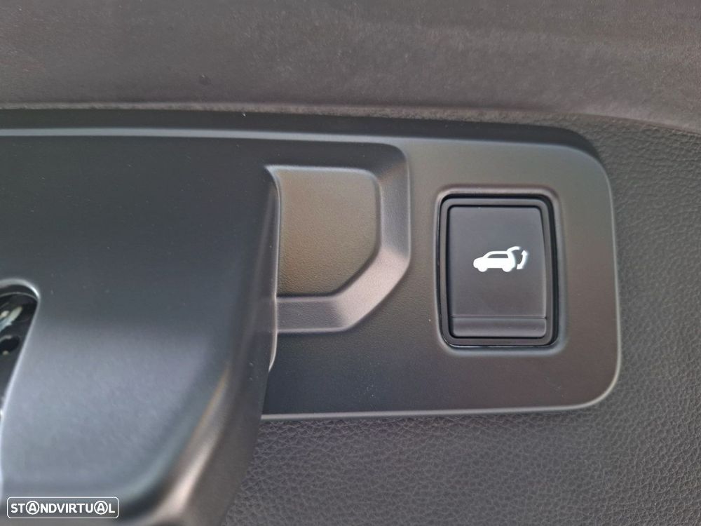 Renault Austral 1.2 E-Tech Techno Espirit - 27