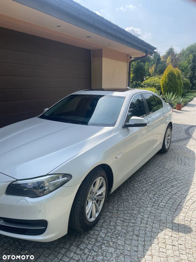 BMW Seria 5 518d - 1