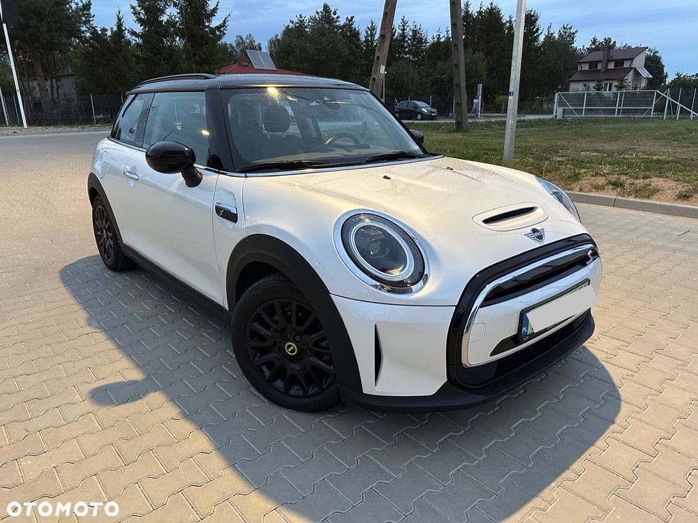 MINI Cooper SE Electric Trim - 1