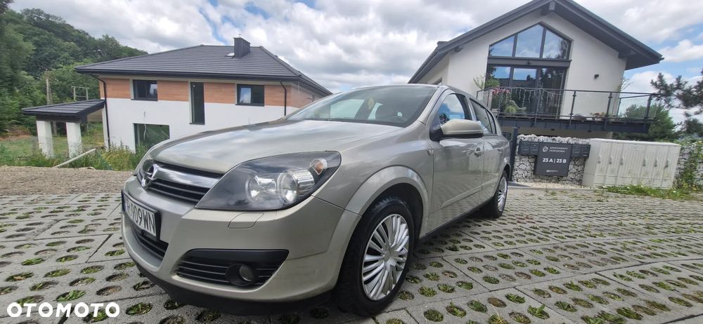 Opel Astra 1.9 CDTI - 2