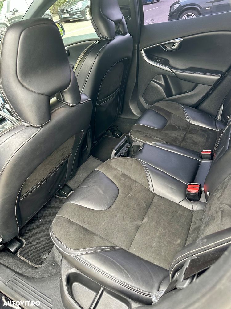 Volvo V40 - 12
