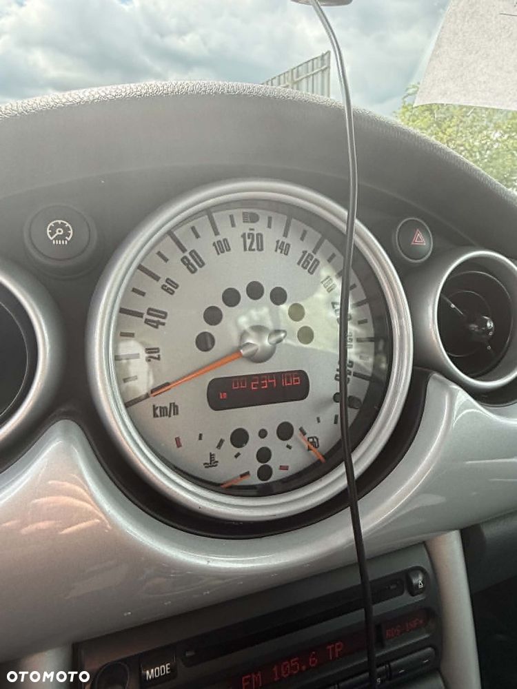 MINI Cooper Standard - 7