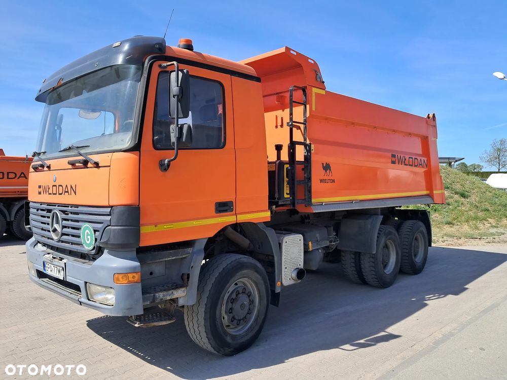Mercedes-Benz Actros - 2
