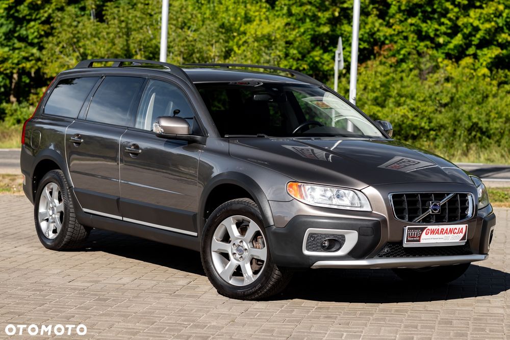 Volvo XC 70 3.2 AWD Summum - 2
