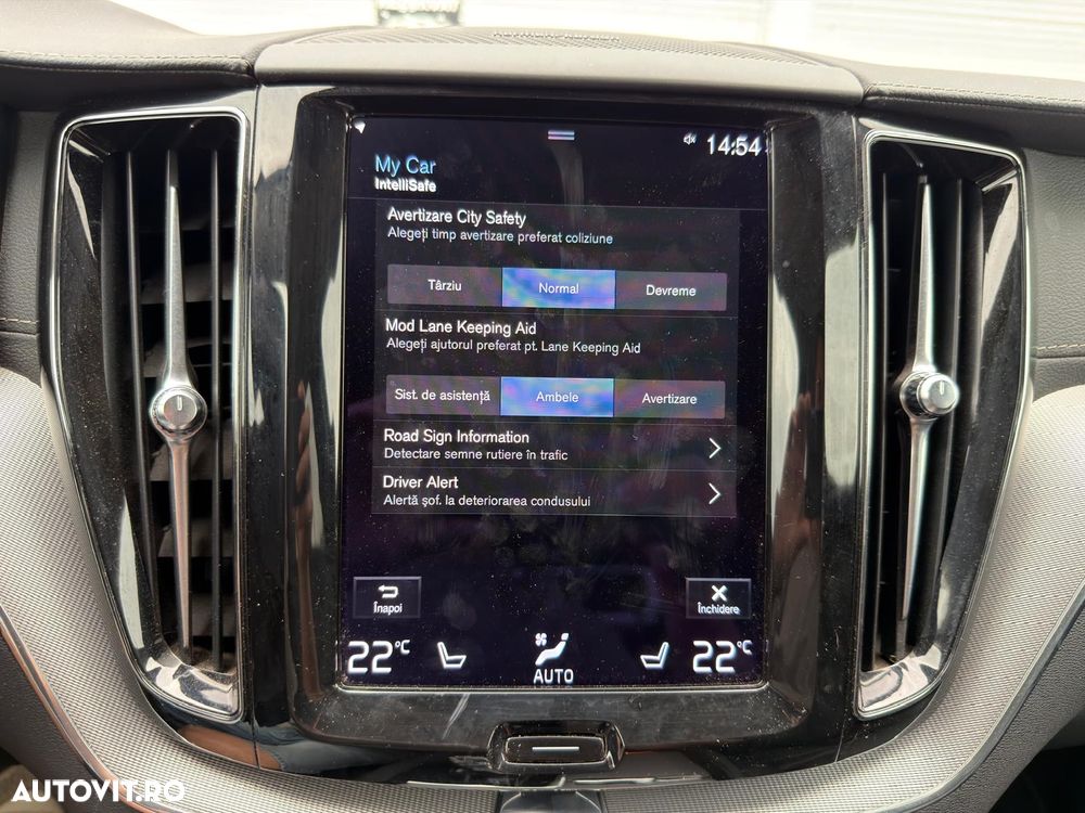 Volvo XC 60 B5 MHEV AT8 AWD Inscription - 21