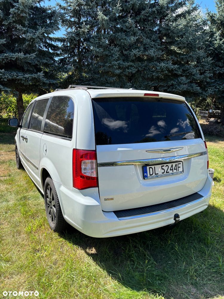 Chrysler Town & Country 3.6 Touring - 4