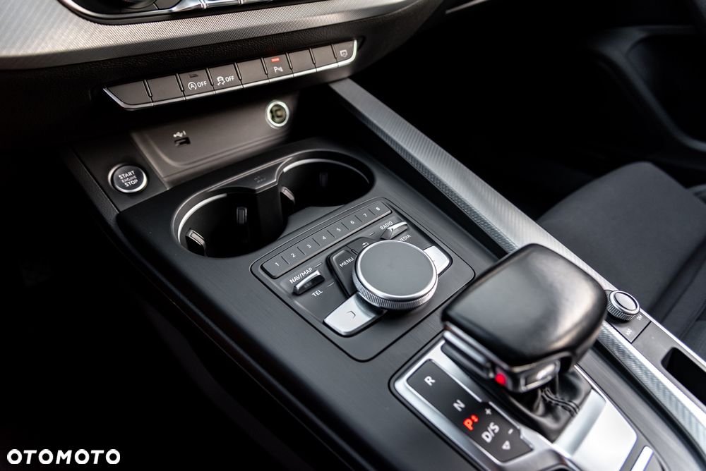 Audi A4 Limousine 35 TFSI S tronic S line - 39