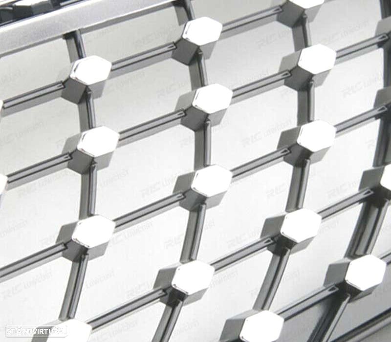 GRELHA FRONTAL MERCEDES CLA C117 16-19 LOOK GT DIAMANTE PRETO - 4