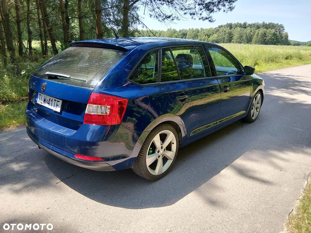 Skoda RAPID 1.2 TSI Ambition - 11