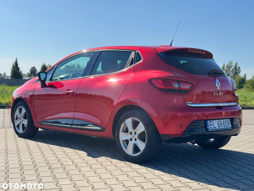 Renault Clio 1.2 16V Limited - 8