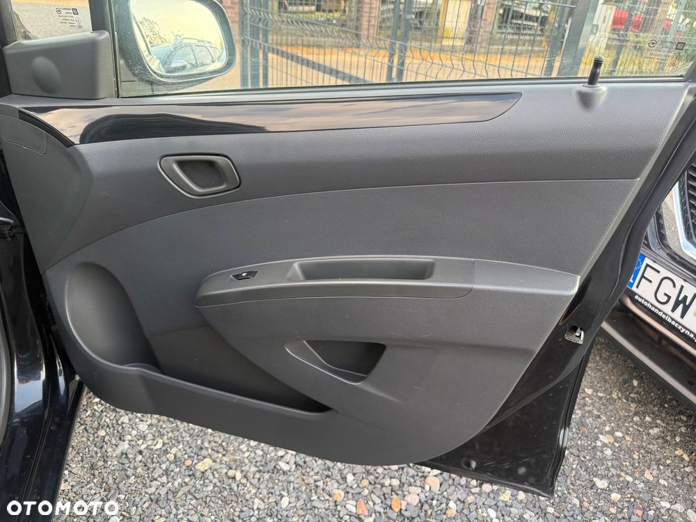 Chevrolet Spark 1.2 LS+ - 12